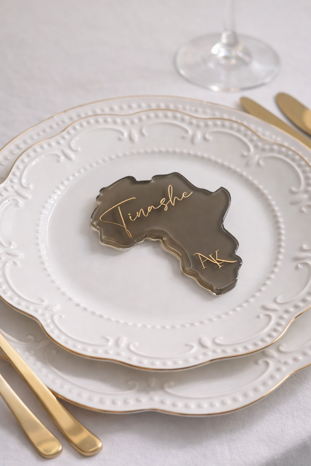 The Heirloom Silhouette Place Card Smoke