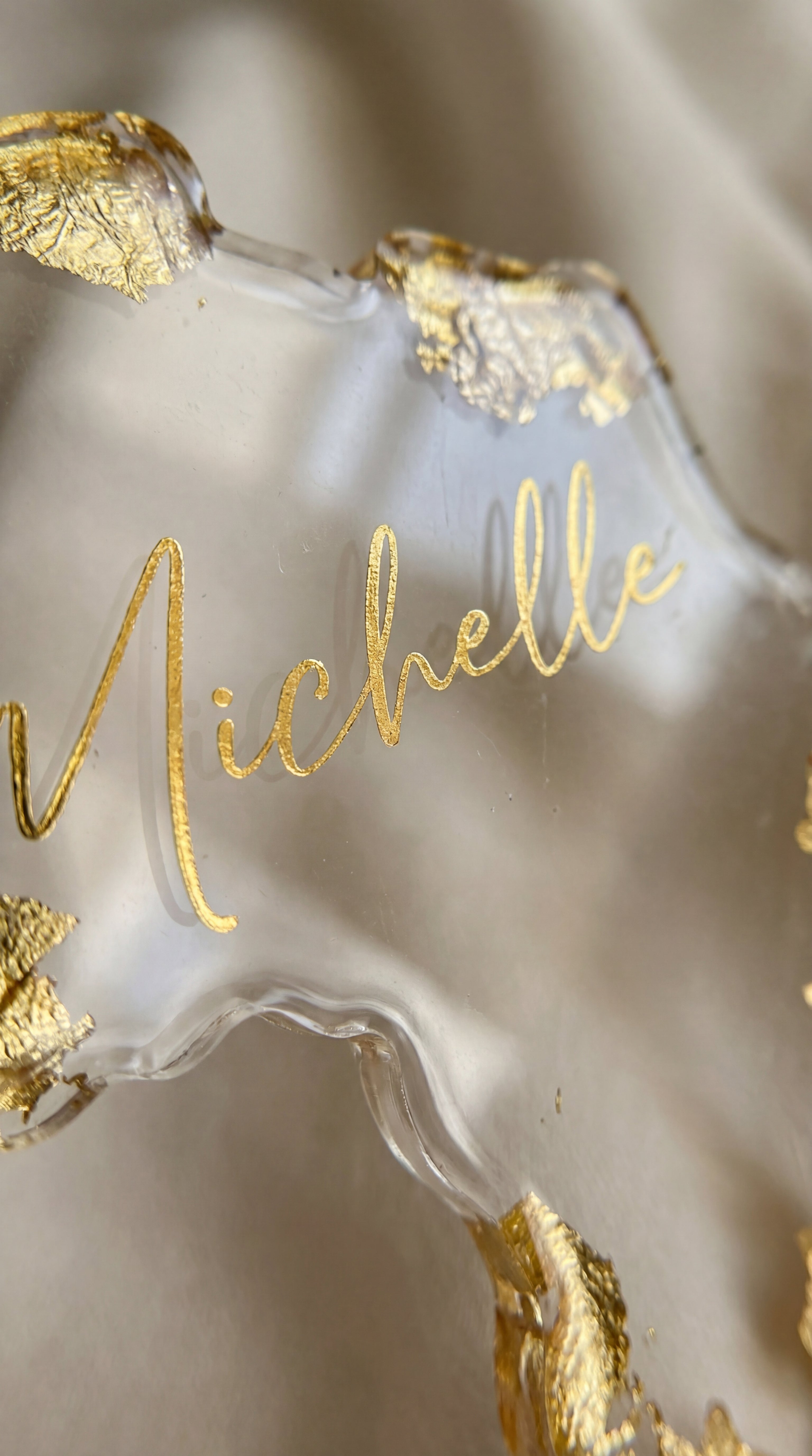 The Heirloom Silhouette Place Card - Gold