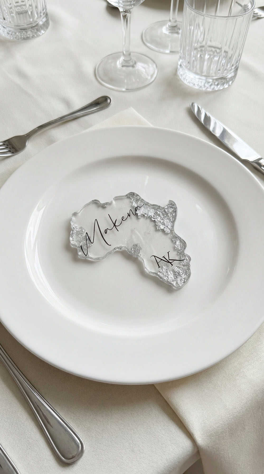 The Heirloom Africa Silhouette Place Card - Silver