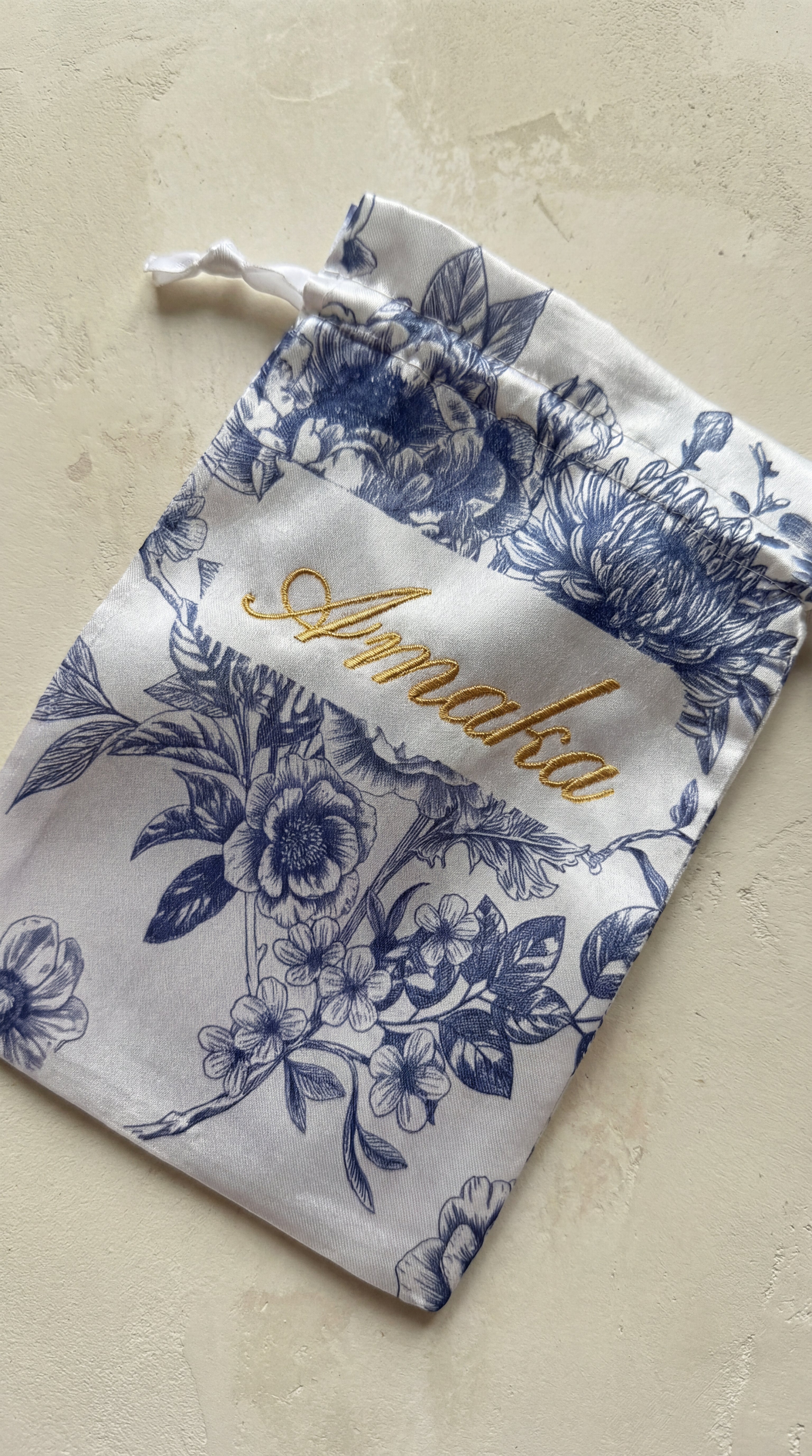 The Éclat Satin Keepsake - Navy