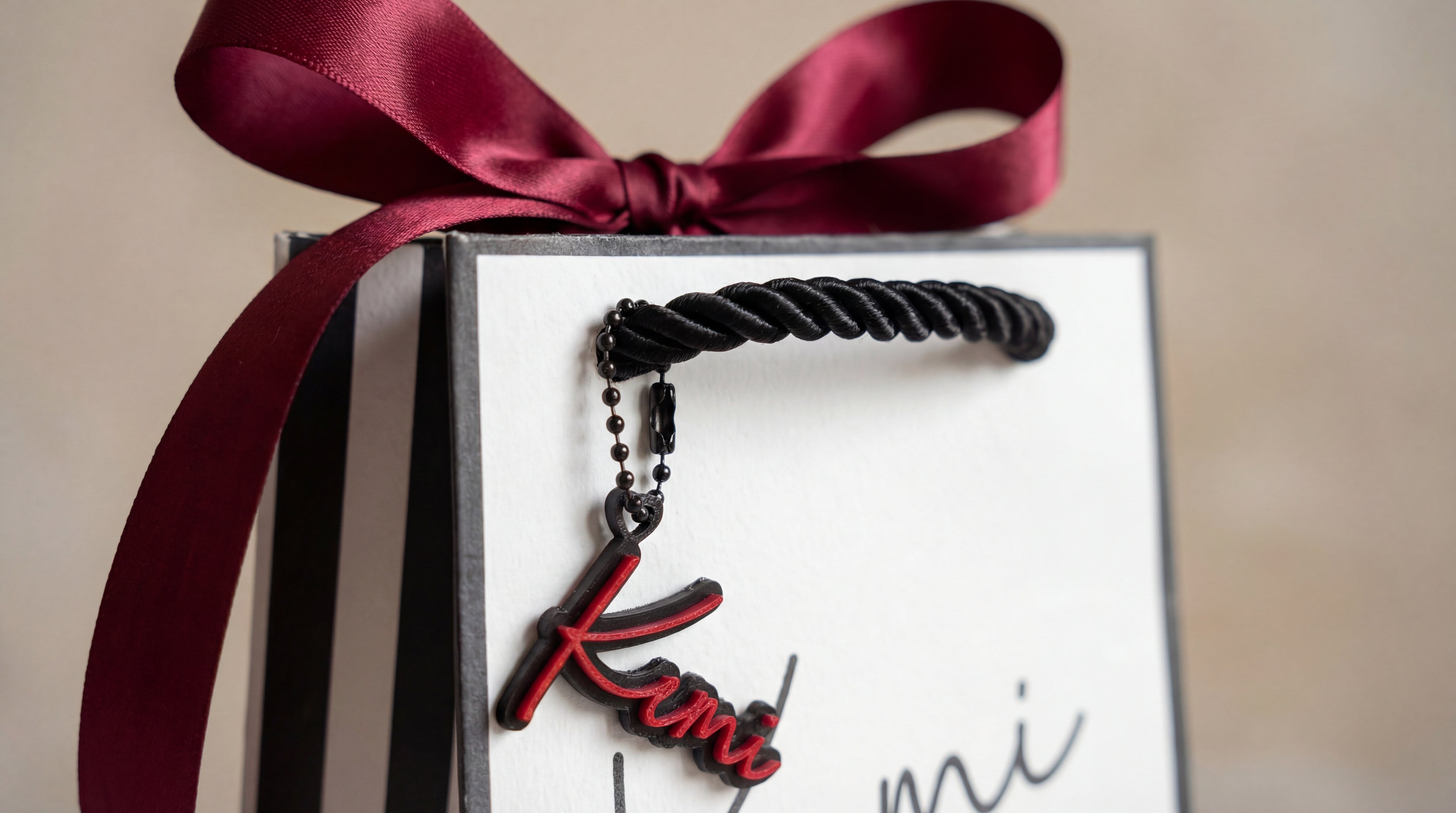The Couture Presentation Bag - Burgundy