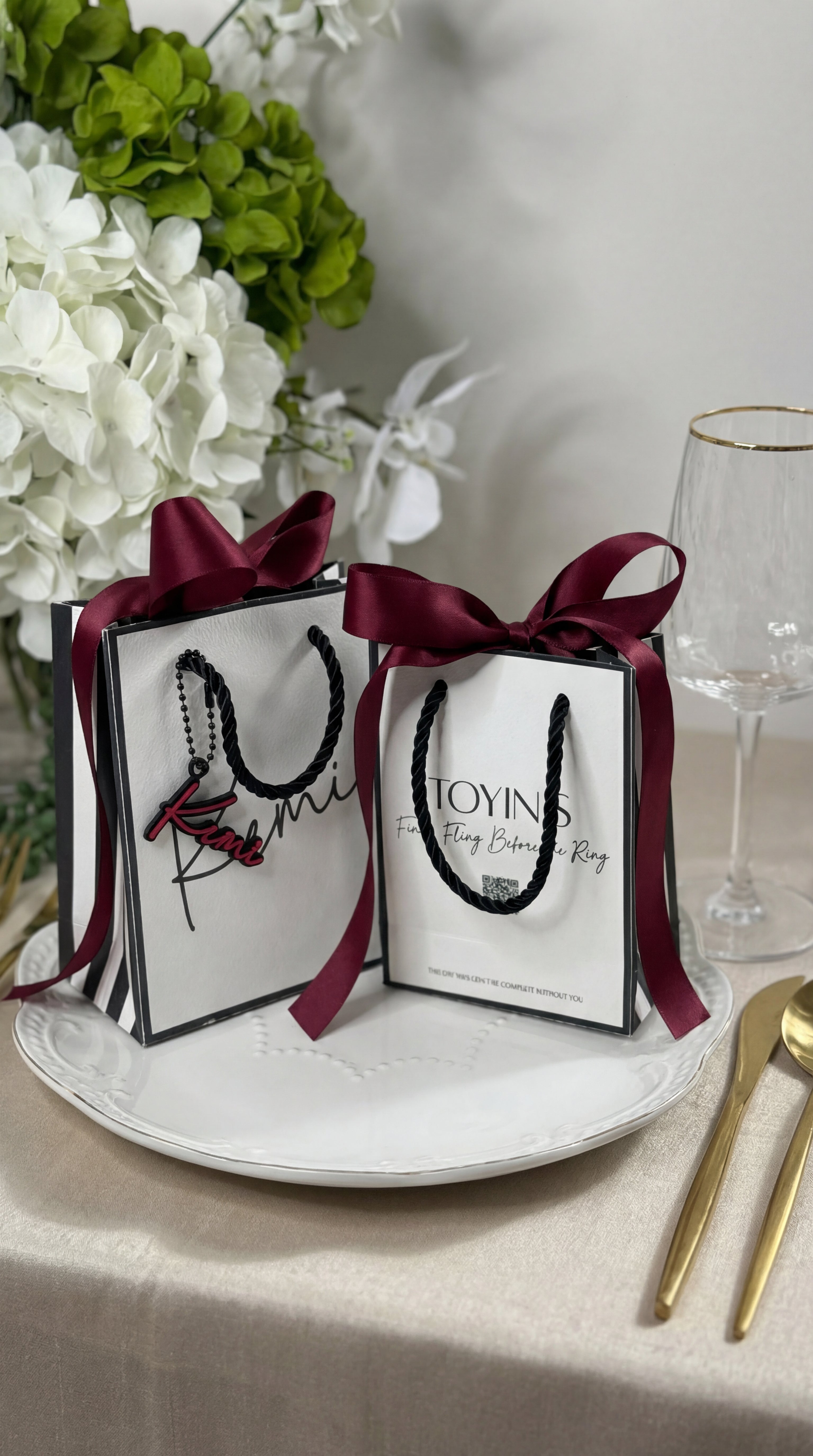 The Couture Presentation Bag - Burgundy