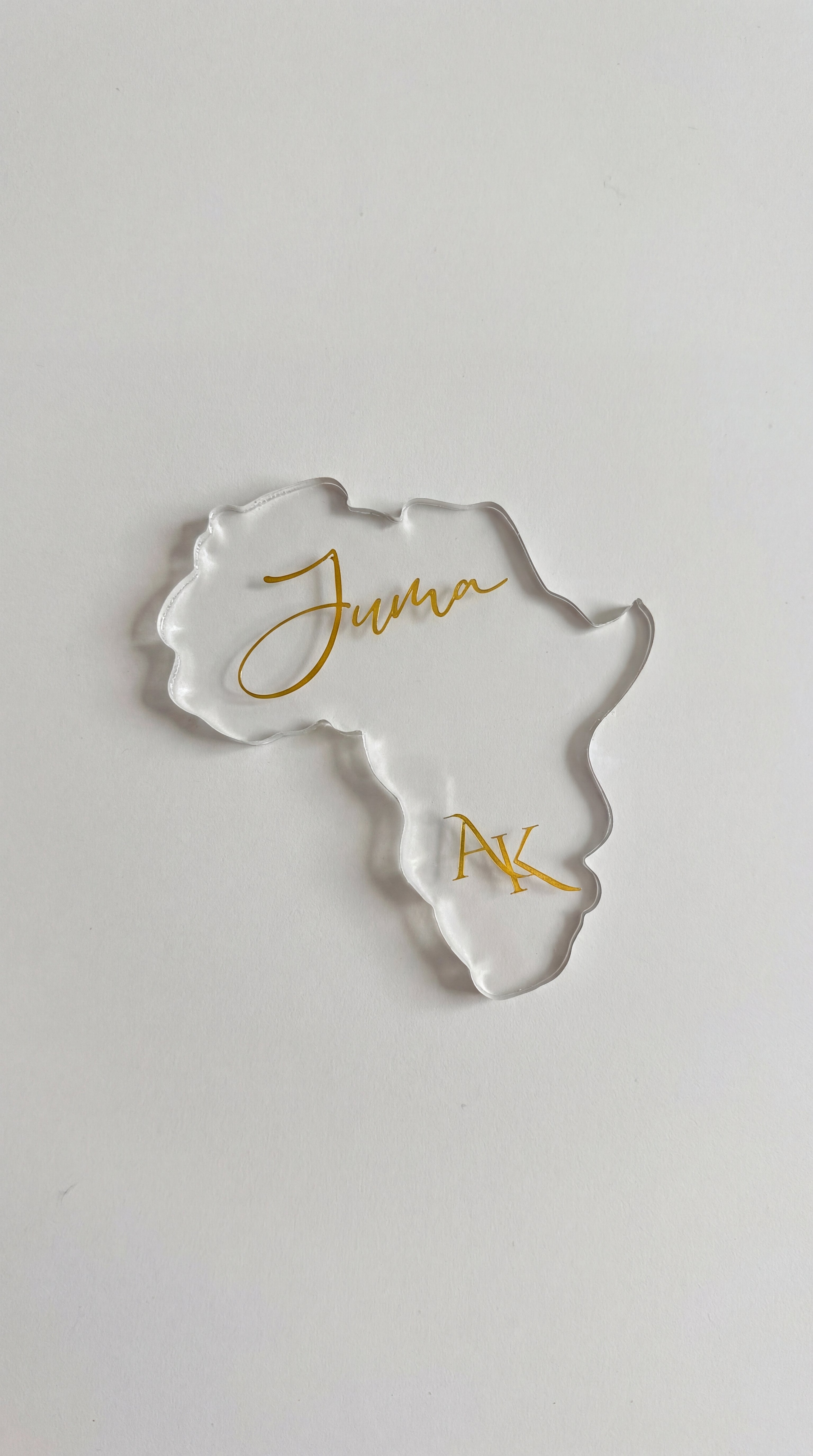 The Heirloom Africa Silhouette Place Card