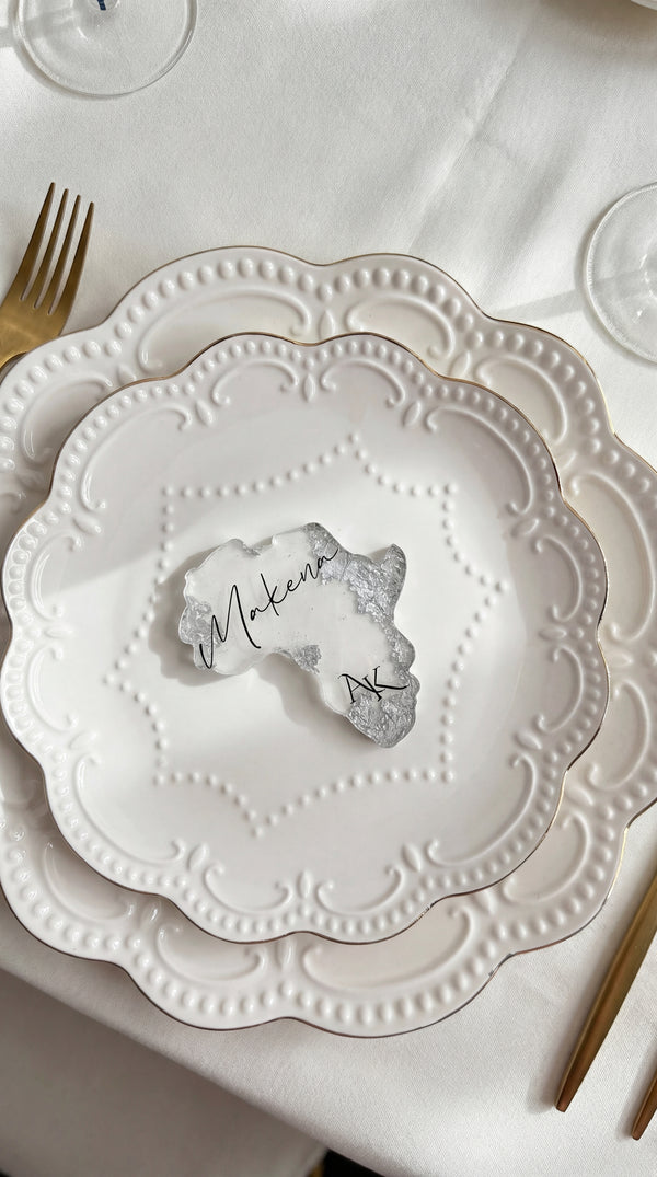 The Heirloom Africa Silhouette Place Card - Silver