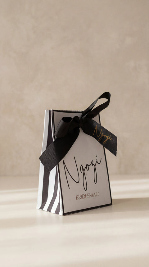The Monochrome Motif
